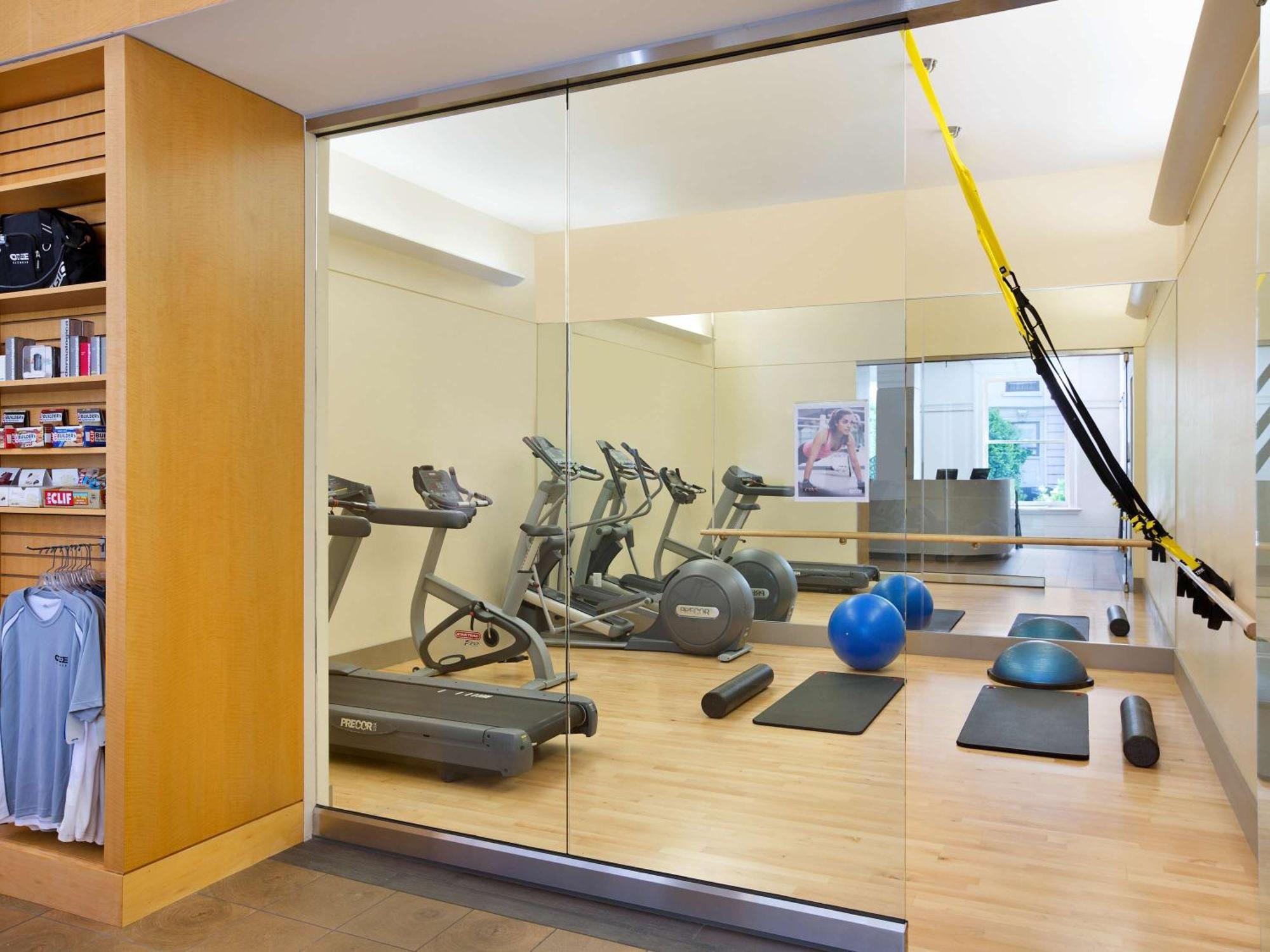 Fairmont San Francisco Hotel Exterior photo The gym at the Westin Palace Madrid