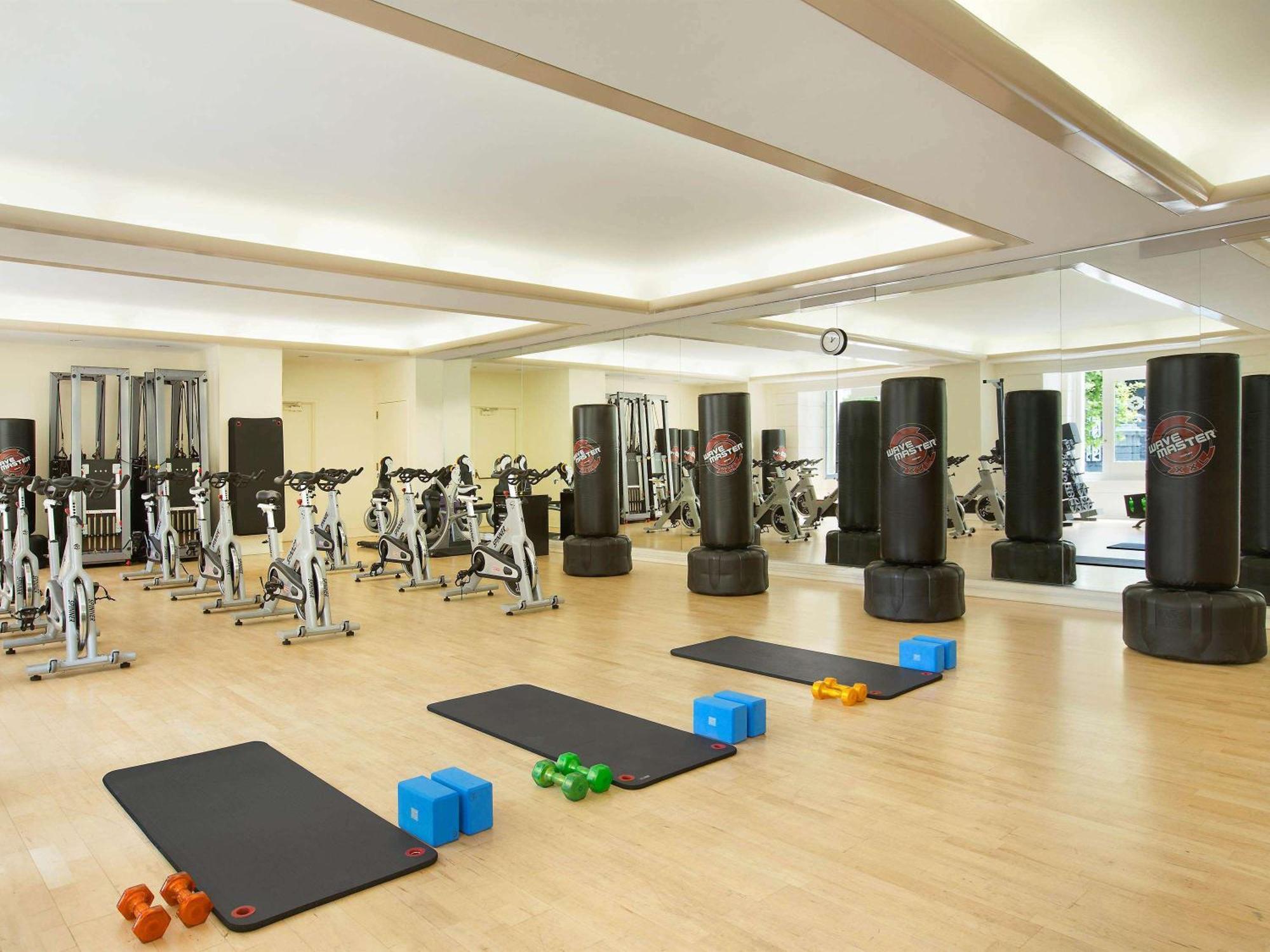 Fairmont San Francisco Hotel Exterior photo The gym at the hotel